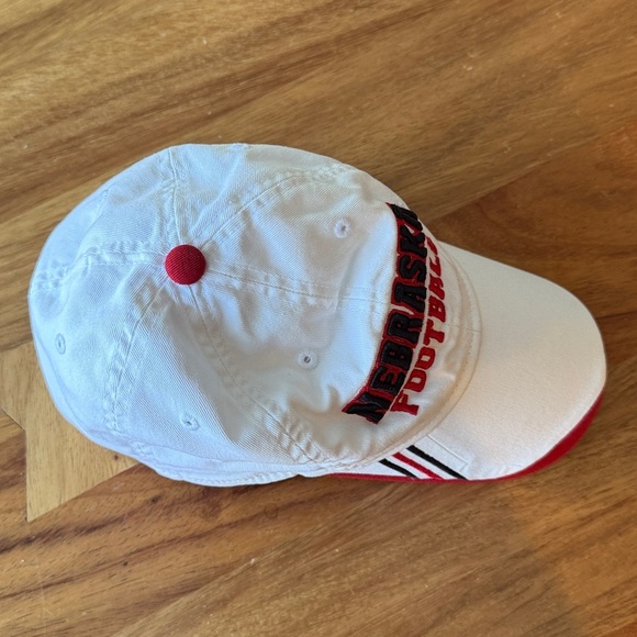 ADIDAS University of Nebraska FITMAX 70 Hat Men’s - Picture 8 of 8